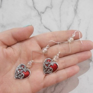 Σκουλαρίκια καρδιά με μεταλλικά στοιχεία και χάντρες Gothic heart Earrings Red Heart jewelry - καρδιά, χάντρες, ατσάλι, κρεμαστά, γάντζος - 4