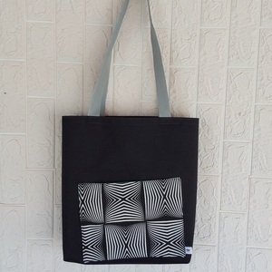 Γυναικεία χειροποίητη τσάντα ώμου / tote bag από ύφασμα με θέμα λευκό μαύρο (ζέβρα) - ύφασμα, ώμου, all day, tote, πάνινες τσάντες - 2