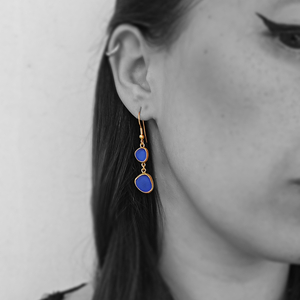 "Multi Colour Seaglass earrings" - Xειροποίητα επίχρυσα 18κ ματ σκουλαρίκια με φυσικά μπλε γυαλάκια της θάλασσας! - γυαλί, επιχρυσωμένα, κρεμαστά, γάντζος - 2