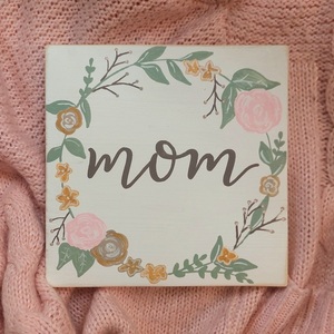 "Mom" - Ξύλινη πινακίδα 20 × 20 εκ. για τη γιορτή της μητέρας - πίνακες & κάδρα, ημέρα της μητέρας - 2