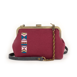 Τσάντα clutch σε μπορντώ χρώμα με κέντημα - ύφασμα, clutch, ώμου, all day, μικρές