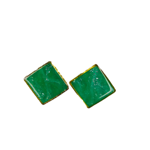 Σκουλαρίκια σε χρυσό πλαίσιο, τετράγωνα, πράσινα-ασημί δ 2,17 εκατοστά - πηλός, καρφωτά, επιπλατινωμένα