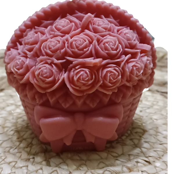Χειροποίητο αρωματικό κερί σόγιας, καλάθι με τριαντάφυλλα σε ροζ χρώμα με το λουλουδενιο ανοιξιάτικο άρωμα spring blossom - αρωματικά κεριά, soy candles