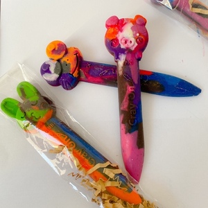 Πολύχρωμα Crayons pens ️️️ - αναμνηστικά