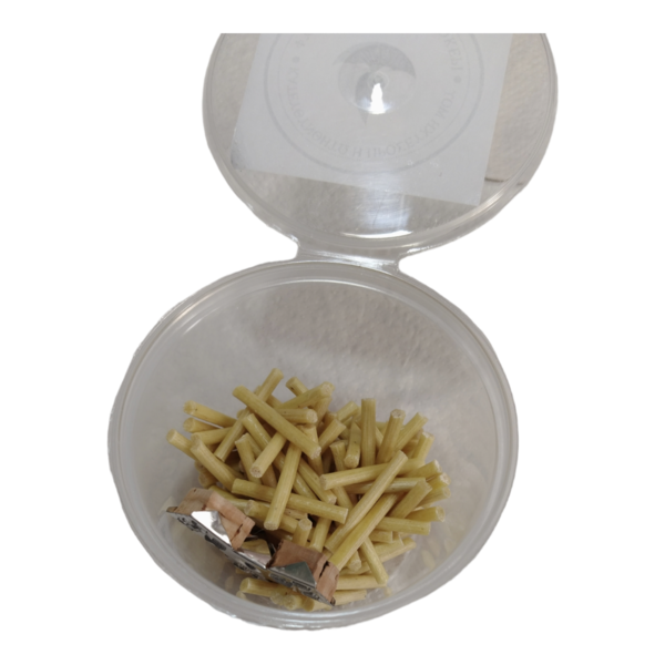 Φυτιλάκια για καντήλι από αγνό μελισσοκέρι σε πλαστικό κουτάκι με ενσωματωμένο καπάκι. 22 gr. - 2