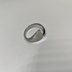 Δαχτυλίδι με bold και flat ακρες ατσάλινο - γεωμετρικά σχέδια, ατσάλι, μεγάλα - 2