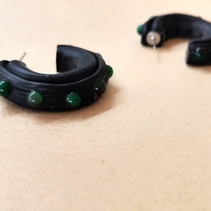 "black hoops" Handmade Dangle Earrings (4cm Height)__ - ημιπολύτιμες πέτρες, πηλός, κρίκοι, boho, καρφάκι - 2