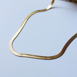 Gold snake| Ατσάλινη πλακέ αλυσίδα για το λαιμό - αλυσίδες, επιχρυσωμένα, κοντά, ατσάλι, φθηνά - 3
