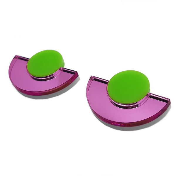 Σκουλαρίκια από plexiglass, κύκλος με ημικύκλιο (ροζ-πράσινο) - καρφωτά, μικρά, plexi glass, καρφάκι, φθηνά - 3