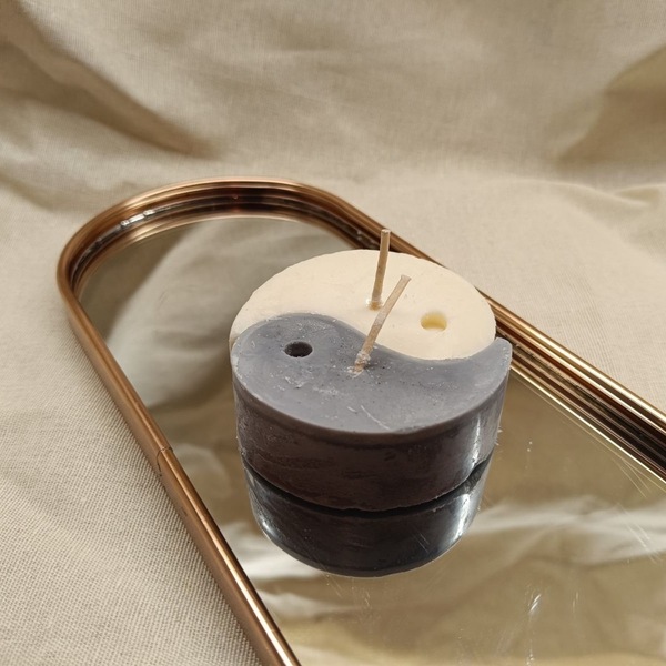 Χειροποίητο αρωματικό κερί με σχέδιο YING_YANG - αρωματικά κεριά