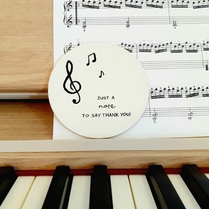 Ξύλινο χειροποίητο διακοσμητικό μαγνητάκι για δάσκαλο/δασκάλα μουσικής - μαγνητάκια - 4