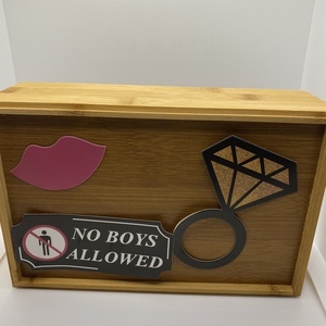 Mystery box για τη νύφη αλλα και τις φίλες της !! ❤️