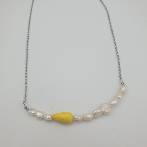 Μαργαριταρένιο κολιέ με σταγόνα χαολίτη σε ατσάλινη αλυσίδα-κίτρινο - ημιπολύτιμες πέτρες, charms, μαργαριτάρι, κοντά, ατσάλι