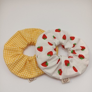 Σετ scrunchie XL με φράουλες - ύφασμα, λαστιχάκια μαλλιών