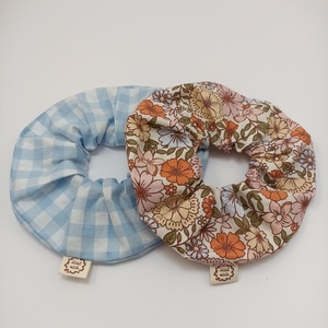 Σετ scrunchie XL φλοραλ καρό γαλάζιο - ύφασμα, λαστιχάκια μαλλιών