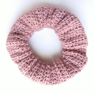 makeba handmade πλεκτό scrunchie ροζ - νήμα, λαστιχάκια μαλλιών