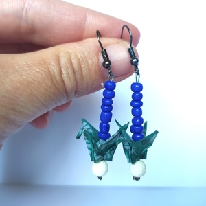 Origami earrings πουλάκι και μπλε χάντρες. - χαρτί