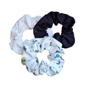 Σετ scrunchies 3 τεμ. βαμβακερά φλοράλ, λευκό και μπλε - ύφασμα, σετ δώρου, δώρα για γυναίκες, λαστιχάκια μαλλιών