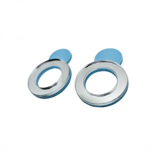 Σκουλαρίκια από plexiglass σε διπλό κυκλικό σχήμα (γαλάζιο-ασημί καθρέφτης) - καρφωτά, plexi glass, μεγάλα, φθηνά - 3