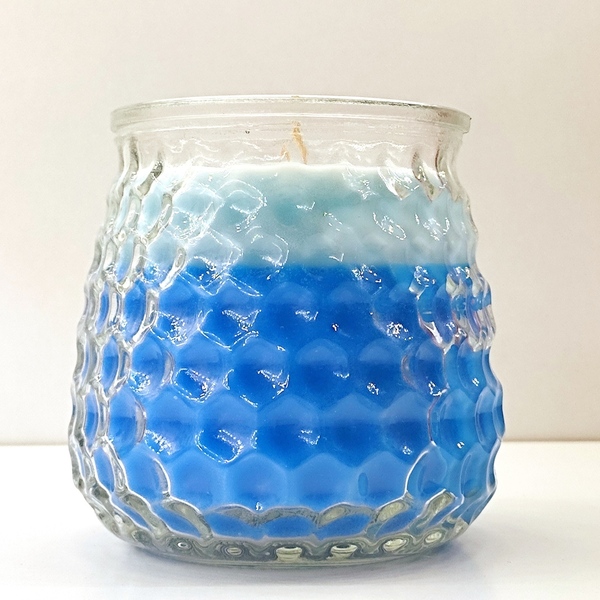 Χειροποίητο αρωματικό κερί θαλασσί λευκό 320γρμ σε γυάλινη κουκουνάρα 10εκχ 8εκ με άρωμα βανίλια - αρωματικά κεριά - 4