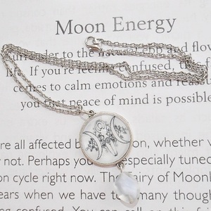 Κολιέ με γυαλί και ακρυλικές χάντρες Triple moon necklace Triple goddess - γυαλί, φεγγάρι, μεταλλικά στοιχεία, μενταγιόν - 2
