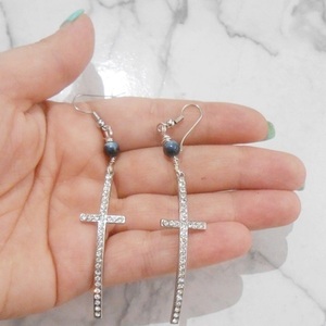 Σκουλαρίκι σταυρός με στρας και χάντρες, κρεμαστά Cross Earrings - στρας, σταυρός, ατσάλι, κρεμαστά, μεγάλα - 4
