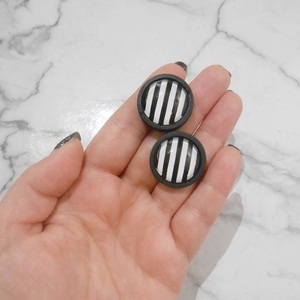 Καρφωτά σκουλαρίκια με γυαλί Stud earrings Beetlejuice - ξύλο, γυαλί, καρφωτά, μικρά, καρφάκι - 4