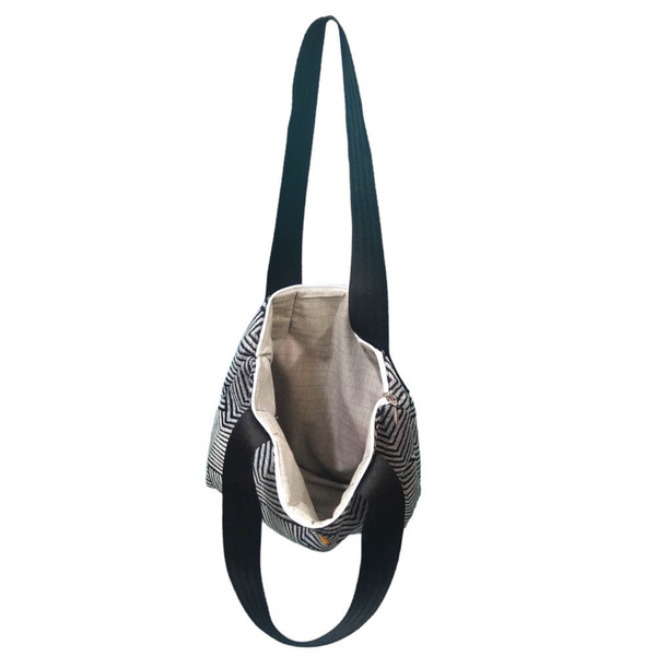 Υφασμάτινη τσάντα ασπρόμαυρη (42*38*11)εκ - ύφασμα, ώμου, θαλάσσης, tote, πάνινες τσάντες - 3
