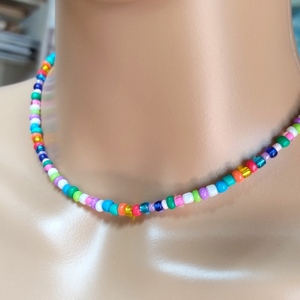 Κοντό κολιέ με πολύχρωμες χάντρες - αλυσίδες, επιχρυσωμένα, χάντρες, κοντά, φθηνά - 3