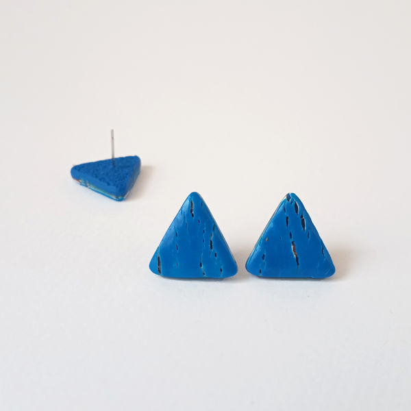 Μπλε τρίγωνα καρφωτά σκουλαρίκια 1,5 εκ. - πηλός, καρφωτά, μικρά, καρφάκι