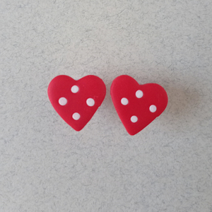 Κόκκινες καρδούλες Καρφωτά σκουλαρίκια 1,5 cm. - πηλός, καρφωτά, μικρά, καρφάκι - 3