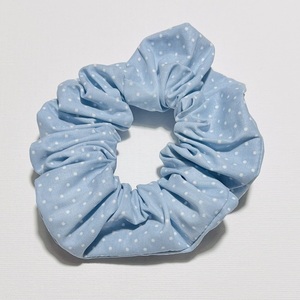 Γαλάζιο πουά scrunchie - ύφασμα, λαστιχάκια μαλλιών