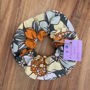 Scrunchie Φλοράλ - Λουλούδια - ύφασμα, λουλούδια, για τα μαλλιά, δώρα για γυναίκες, λαστιχάκια μαλλιών - 2