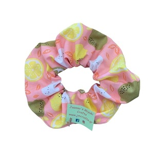 Scrunchie Λεμόνια - ύφασμα, δώρα για γυναίκες, λαστιχάκια μαλλιών