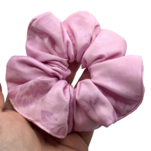 Υφασμάτινο λαστιχάκι scrunchie pink flowers - ύφασμα, κορίτσι, για τα μαλλιά, λαστιχάκια μαλλιών - 3