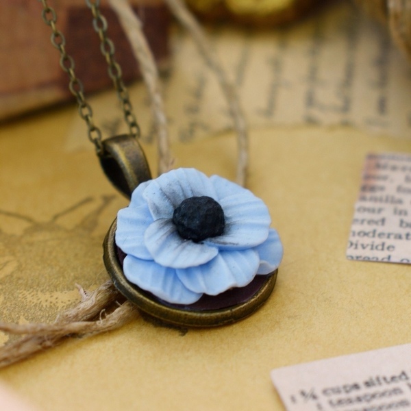 Anemone | Μενταγιόν Γαλάζιο Λουλούδι (Πολυμερικός Πηλός, Μπρούτζος) - charms, πηλός, κοντά, λουλούδι, μπρούντζος - 4