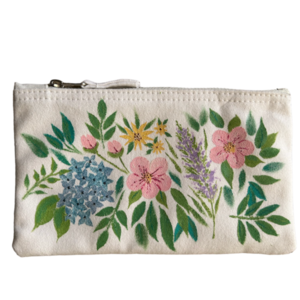 Κασετίνα - νεσεσέρ βαμβακερή, ζωγραφισμένη στο χέρι δώρο δασκάλας 20*11 cm λουλούδια off white - ύφασμα, κασετίνες, καλλυντικών, υφασμάτινο νεσεσέρ