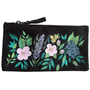Κασετίνα - νεσεσέρ βαμβακερή, ζωγραφισμένη στο χέρι δώρο δασκάλας 20*11 cm λουλούδια μαύρη - ύφασμα, κασετίνες, καλλυντικών, υφασμάτινο νεσεσέρ