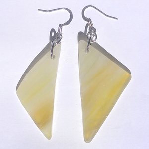 Μοναδικά τριγωνικά σκουλαρίκια από γυαλί σε κίτρινο χρώμα - γυαλί, βιτρώ, κρεμαστά, γάντζος - 2