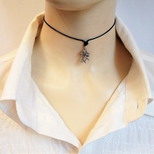 Cord necklace μαύρο με φοίνικες - ορείχαλκος, minimal, κοντά, λουλούδι, boho - 2