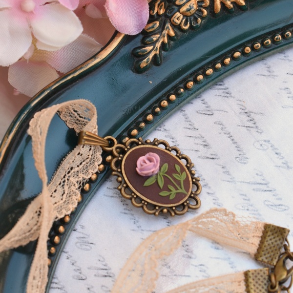 Vintage Choker Necklace | Δαντελένιο Τσόκερ Μενταγιόν με Ροζ Τριαντάφυλλο (Πολυμερικός Πηλός, Μπρούντζος) (Μήκος 33cm + 5cm) - τσόκερ, κοντά, λουλούδι, μπρούντζος, αυξομειούμενα - 2