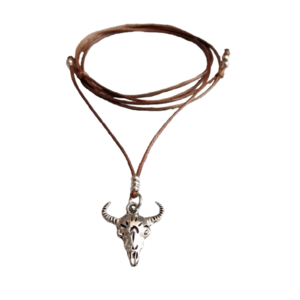 Αντρικό μενταγιόν με μεταλλικό κεφάλι ταύρου σε σοκολά snake cord, 43εκ. - κολιέ, κορδόνια, ανδρικά μενταγιόν, δώρα για άντρες