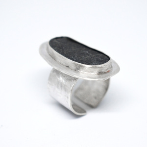Ασημένιο δαχτυλίδι με μαύρο βότσαλο - ασήμι 925, μεγάλα, αυξομειούμενα