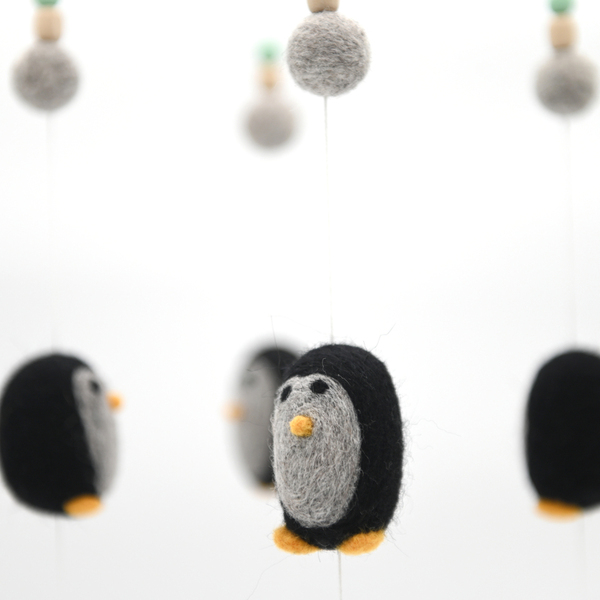 Διακοσμητικό μόμπιλε με πιγκουίνους - κρεμαστά, δώρο γεννεθλίων - 2