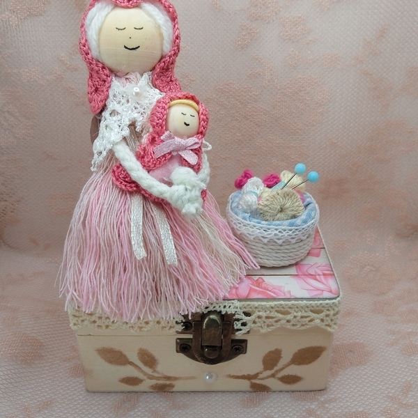 Κουτί με κούκλα γιαγιά - ξύλο, διακοσμητικά - 5