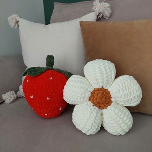 Μικρό διακοσμητικό μαξιλάρι σε σχήμα λουλουδιού - λουλουδάτο, μαξιλάρια - 2