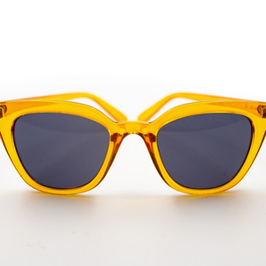 Γυαλιά ηλίου με οβάλ σχέδιο και 100% UV προστασία από τον ήλιο - αλυσίδες, γυαλιά ηλίου, κορδόνια γυαλιών, θήκες γυαλιών - 3