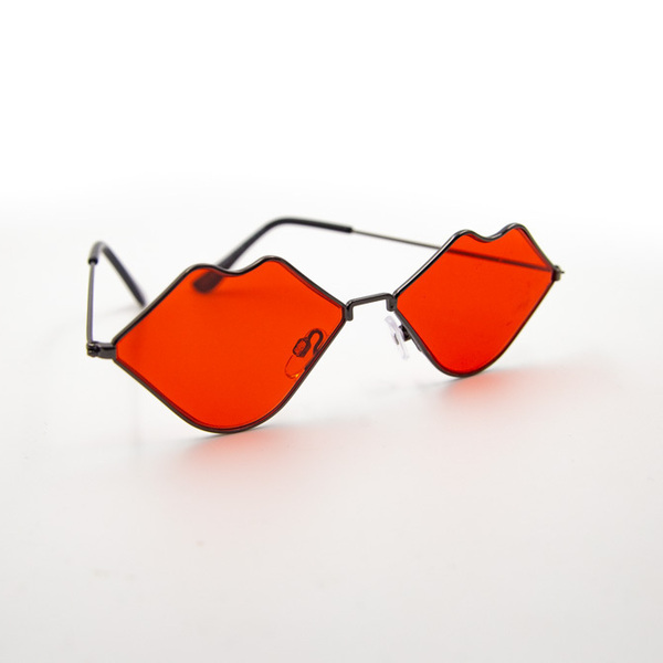 Γυαλιά ηλίου με σχέδιο χείλη και 100% UV προστασία από τον ήλιο - αλυσίδες, γυαλιά ηλίου, κορδόνια γυαλιών, θήκες γυαλιών - 2