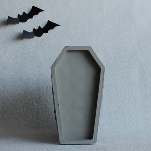 Διακοσμητικός Δίσκος σε σχήμα φέρετρο 24 cm| Halloween Concrete Decor - τσιμέντο, halloween, διακοσμητικά - 2