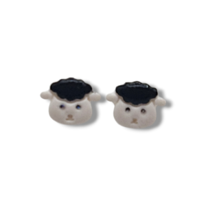 "Sheep Studs" I Χειροποίητα μοντέρνα καρφωτά σκουλαρίκια από πολυμερικό πηλό 1,2 cm - χρώμα λευκό / μάυρο - πηλός, καρφωτά, μικρά, καρφάκι